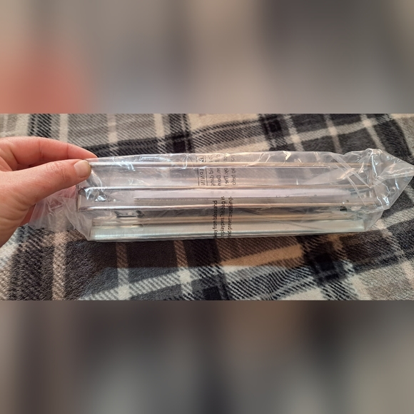 Metal Pull Out Spice Rack - Picture 2 of 4